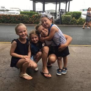 Meet your Posher, Claire